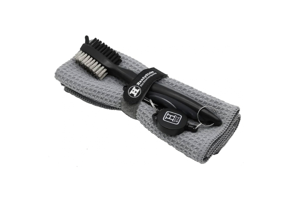 The retractable brush and towel combo